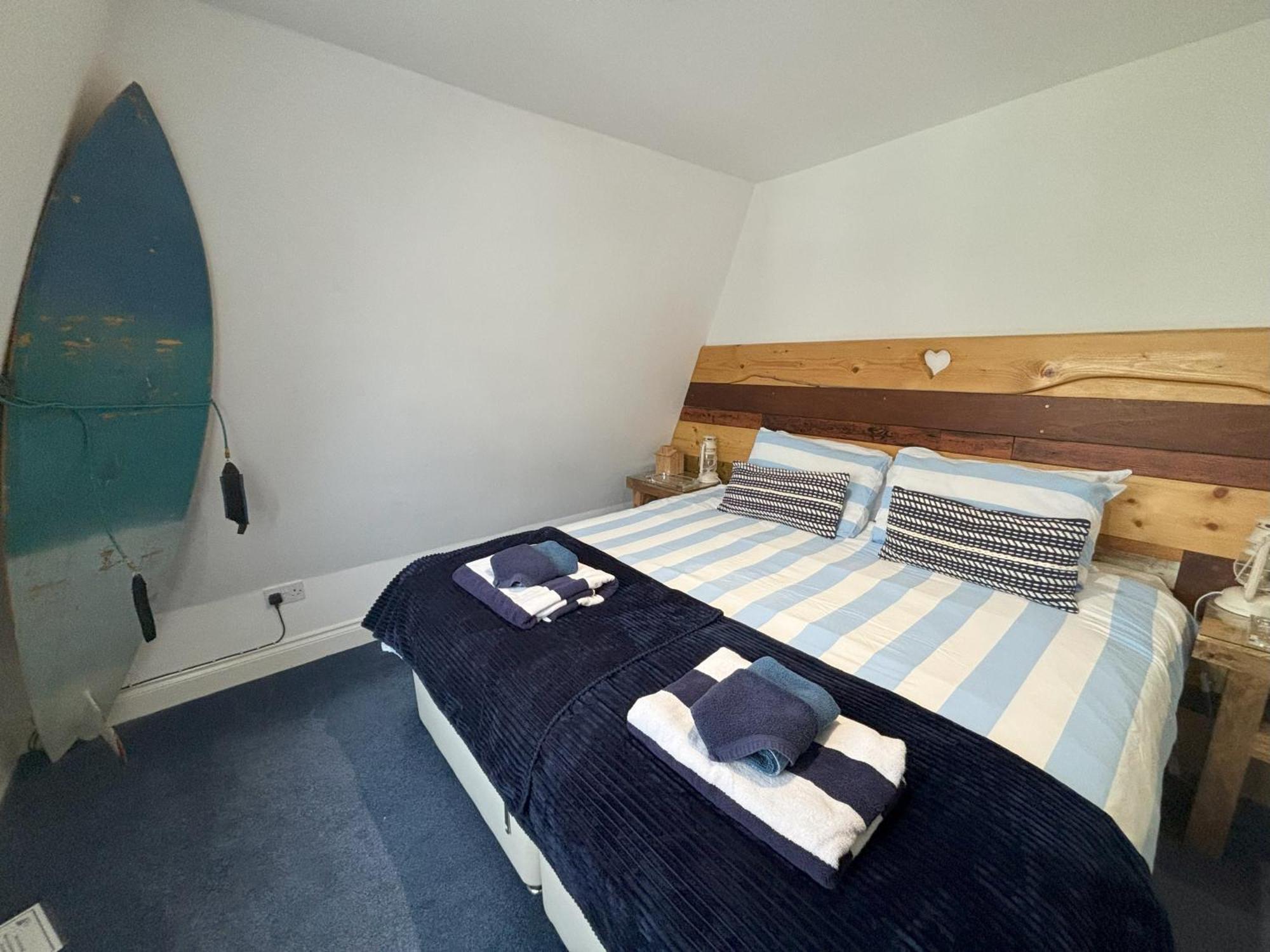 The Beach House Holiday Apartments Eastbourne Exterior foto